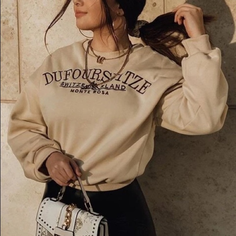 Drop Shoulder Slogan Embroidery Sweatshirt